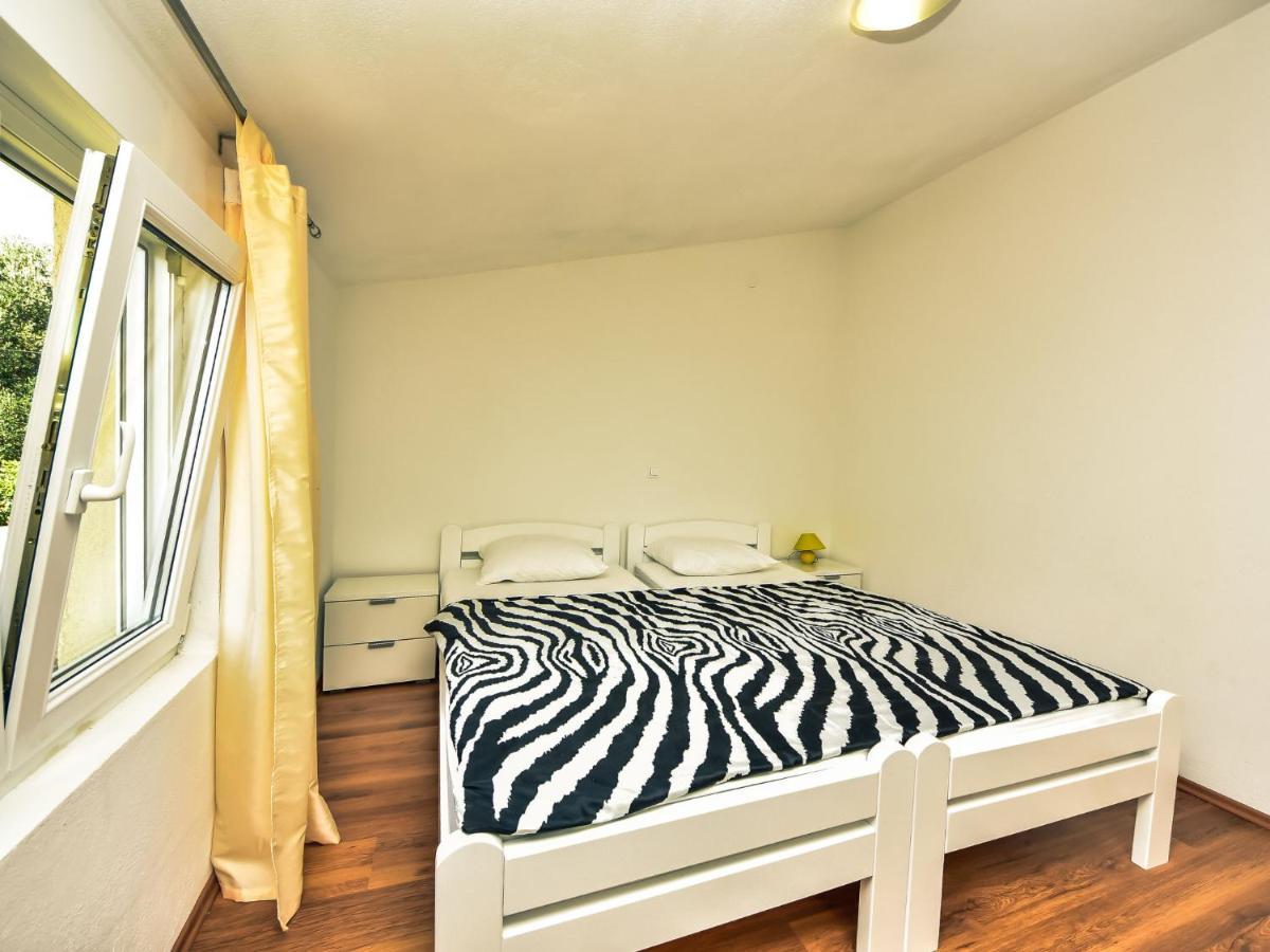 Holiday Home Marijana By Interhome Maslenica Bagian luar foto
