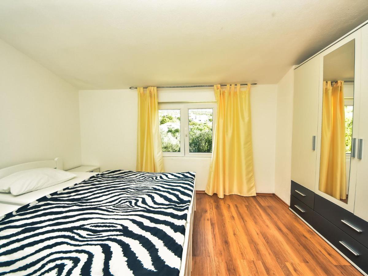 Holiday Home Marijana By Interhome Maslenica Bagian luar foto