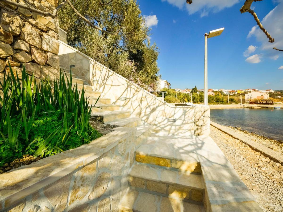 Holiday Home Marijana By Interhome Maslenica Bagian luar foto